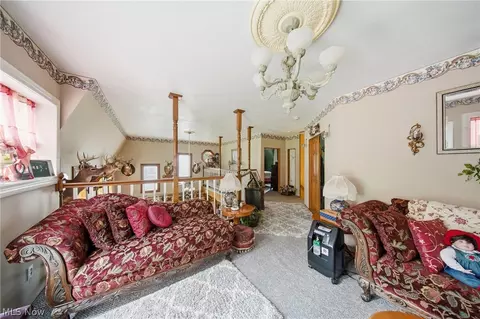 Entry Way - 5292 Rolling River Rd, Cairo, WV 26337 photo 3 of 4