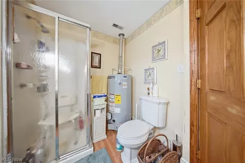 Bath - 5292 Rolling River Rd, Cairo, WV 26337 photo 2 of 2