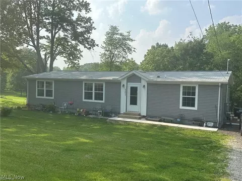 301 46th St SW, Canton, OH 44706