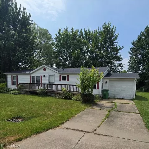 3651 Austin Rd #5, Geneva, OH 44041