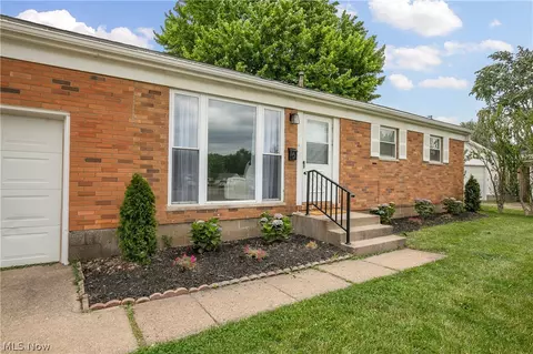 Exterior - 3816 Root Ave NE, Canton, OH 44705 photo 2 of 10