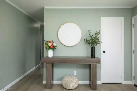 Entry Way - 3816 Root Ave NE, Canton, OH 44705 photo 2 of 2