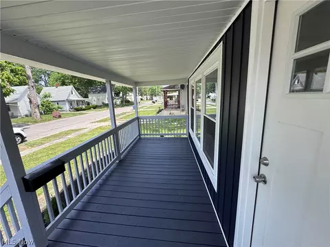 Exterior - 120 E 32nd St, Lorain, OH 44055 photo 10 of 10