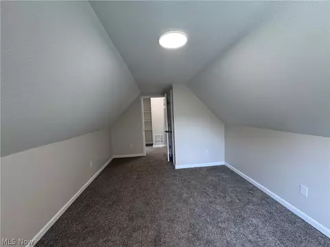 Bedroom - 120 E 32nd St, Lorain, OH 44055 photo 4 of 5