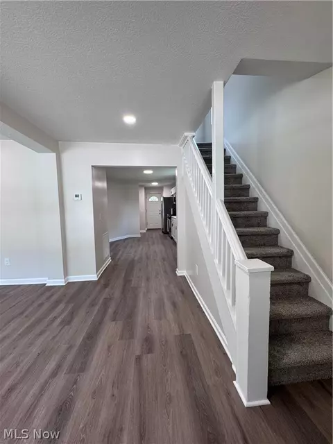 Entry Way - 120 E 32nd St, Lorain, OH 44055 photo 1 of 9