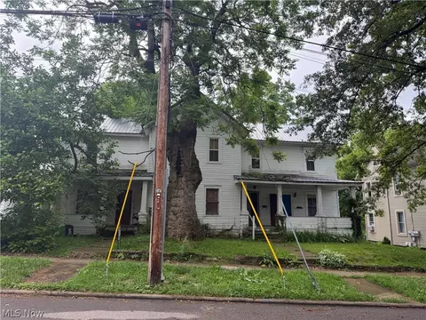 523 College Ave, Wooster, OH 44691
