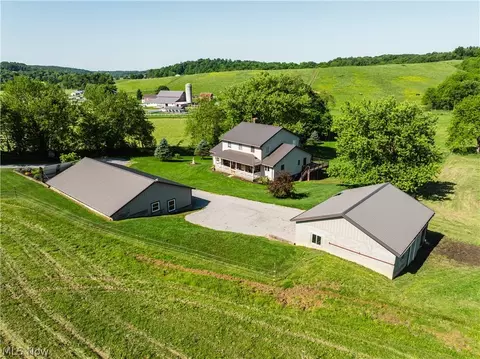 7334 Cement Bridge Rd NW, Dundee, OH 44624