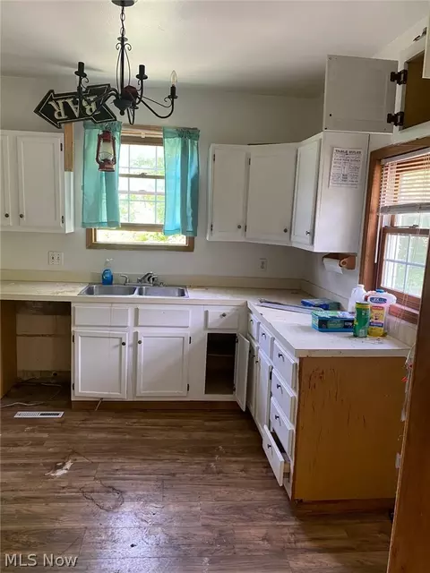 4111 Pardee Rd, Stow, OH 44224 photo 3