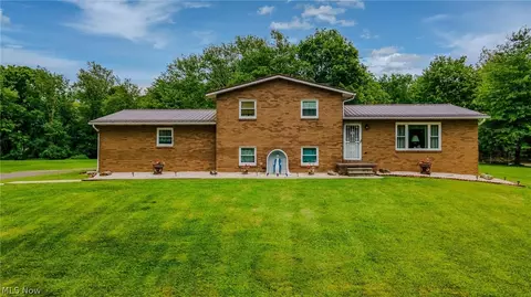 1322 St Johns Rd, Colliers, WV 26035