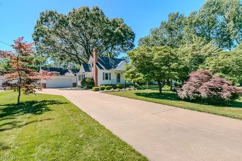 44 Fruitland Ave, Painesville, OH 44077