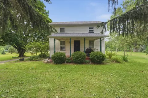 2191 Mount Pleasant St NE, Canton, OH 44721