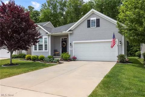 6560 Amber Way, North Ridgeville, OH 44039