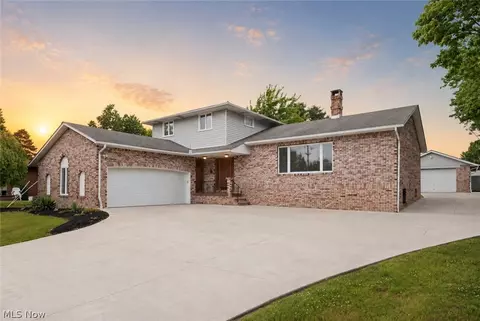 3350 Wallings Rd, North Royalton, OH 44133