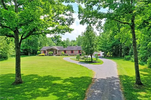 17655 Ellsworth Rd, Lake Milton, OH 44429