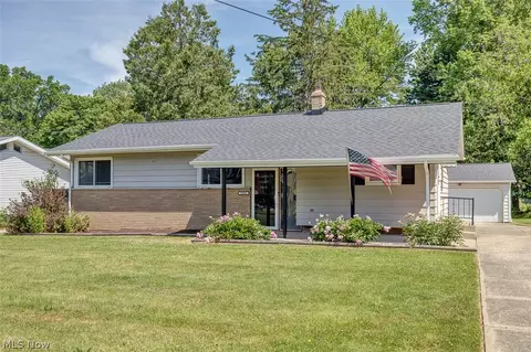 23954 Maple Ridge Rd, North Olmsted, OH 44070
