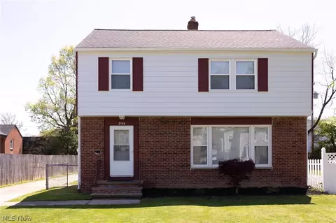3748 Shannon Rd, Cleveland Heights, OH 44118