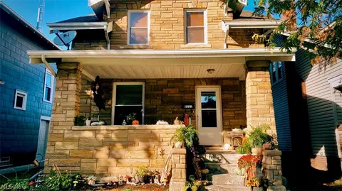 1131 Fifth St, Sandusky, OH 44870
