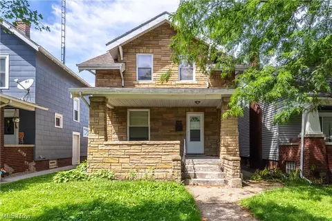 1131 Fifth St, Sandusky, OH 44870