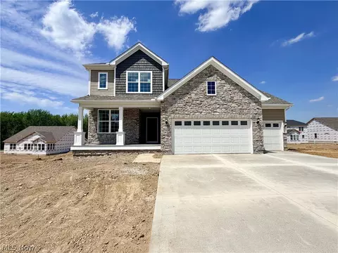 8010 Echo Hill Manor Dr, Mentor, OH 44060