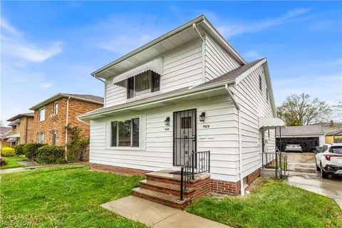 927 E 216th St, Euclid, OH 44119