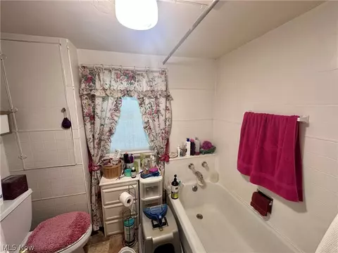 855 Beardsley St, Akron, OH 44311 photo 9