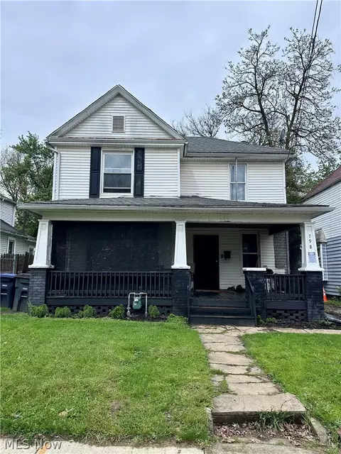 798 Amherst St, Akron, OH 44311