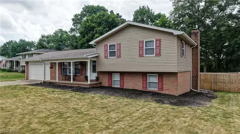 9722 Hess Mill Rd NE, Bolivar, OH 44612