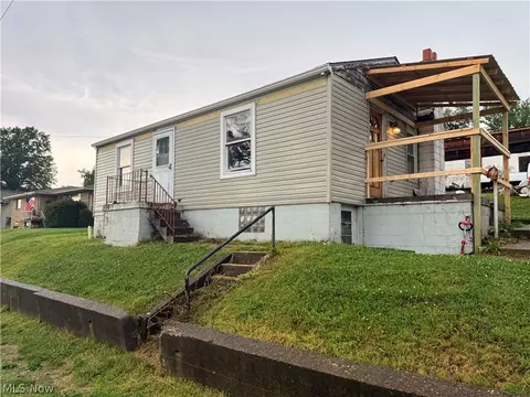 403 Summit Ave, Mingo Junction, OH 43938