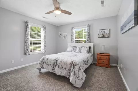 Bedroom - 4122 Denise Dr, Ashtabula, OH 44004 photo 1 of 5