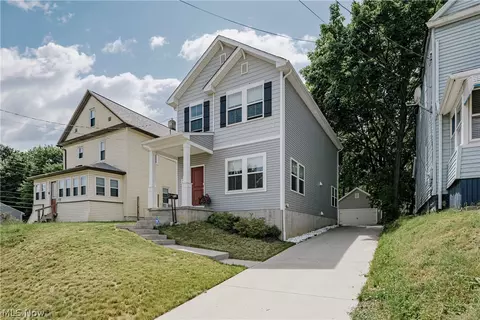 434 Douglas St, Akron, OH 44307