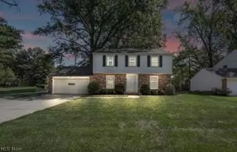 3617 Columbia Rd, North Olmsted, OH 44070