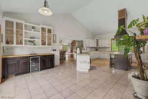 Kitchen - 3787 Miller Rd, Springfield, OH 45502 photo 3 of 4