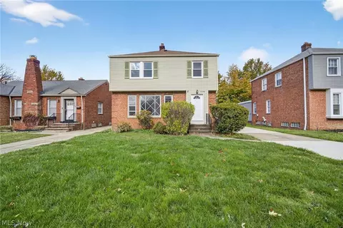 3789 Colony Rd, South Euclid, OH 44118