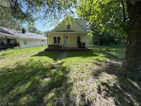 3781 Lowell Ave, Lorain, OH 44055