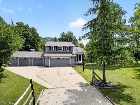5329 Lance Rd, Medina, OH 44256
