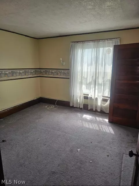 Bedroom - 2149 E 31st St, Lorain, OH 44055 photo 2 of 2