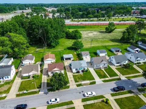 29800 Robert St, Wickliffe, OH 44092 photo 34