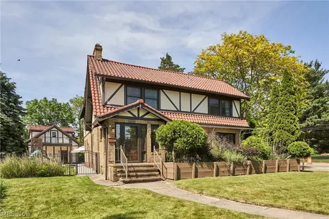 17004 Greenwood Ave, Cleveland, OH 44111