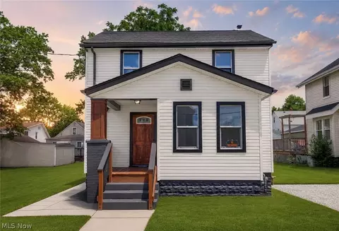 2615 Leland Ave, Akron, OH 44312