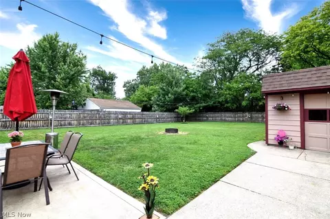 Exterior - 711 E 256th St, Euclid, OH 44132 photo 5 of 11