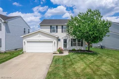 37529 Tail Feather Dr, North Ridgeville, OH 44039