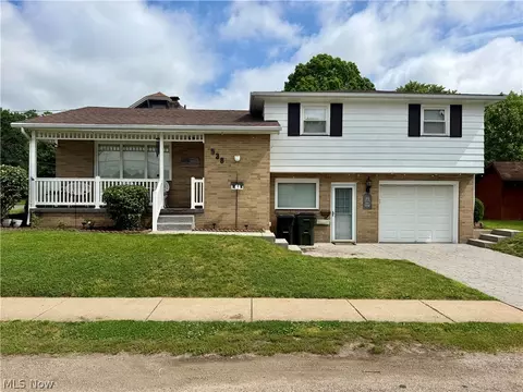 538 S Silver St, Louisville, OH 44641