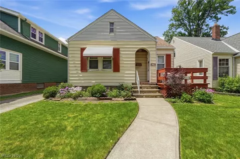 4116 W 161st St, Cleveland, OH 44135