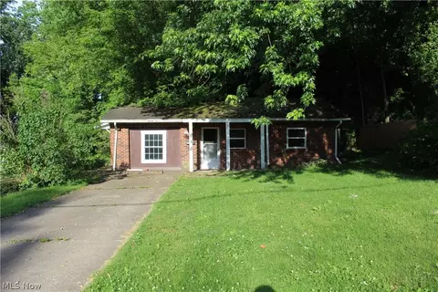 Other - 323 Fox Dr, Ashtabula, OH 44004 photo 3 of 16