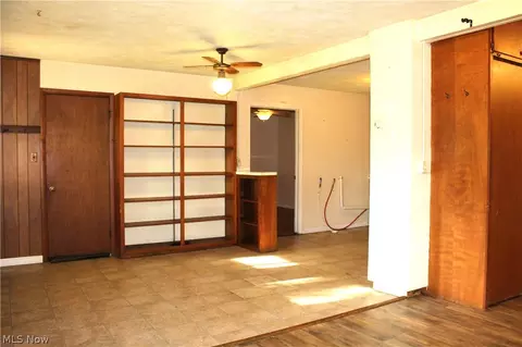 Living - 323 Fox Dr, Ashtabula, OH 44004 photo 3 of 7