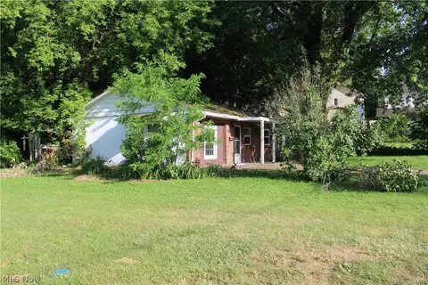 Other - 323 Fox Dr, Ashtabula, OH 44004 photo 5 of 16