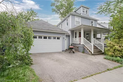 132 E 156th St, Cleveland, OH 44110