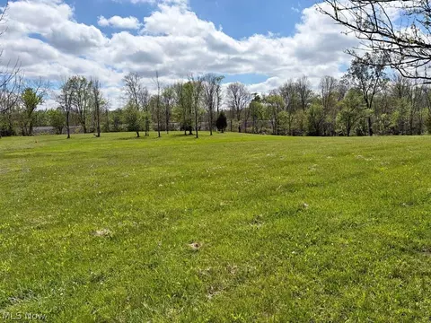 1 Oh Rt 18 Rd, Wellington, OH 44090