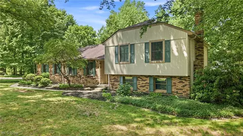 352 Rosewae Ave, Cortland, OH 44410