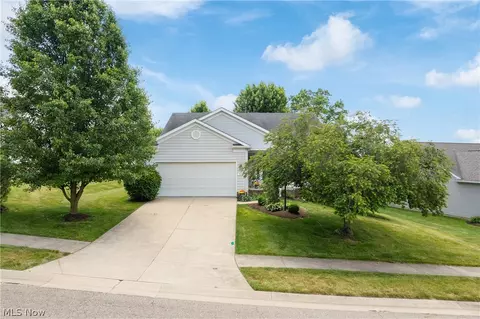 9250 Forest Trail Ave NW, Massillon, OH 44647
